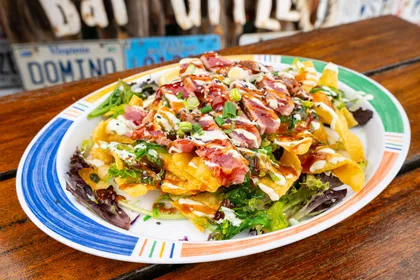 El Nacho Grande, killer tuna nachos